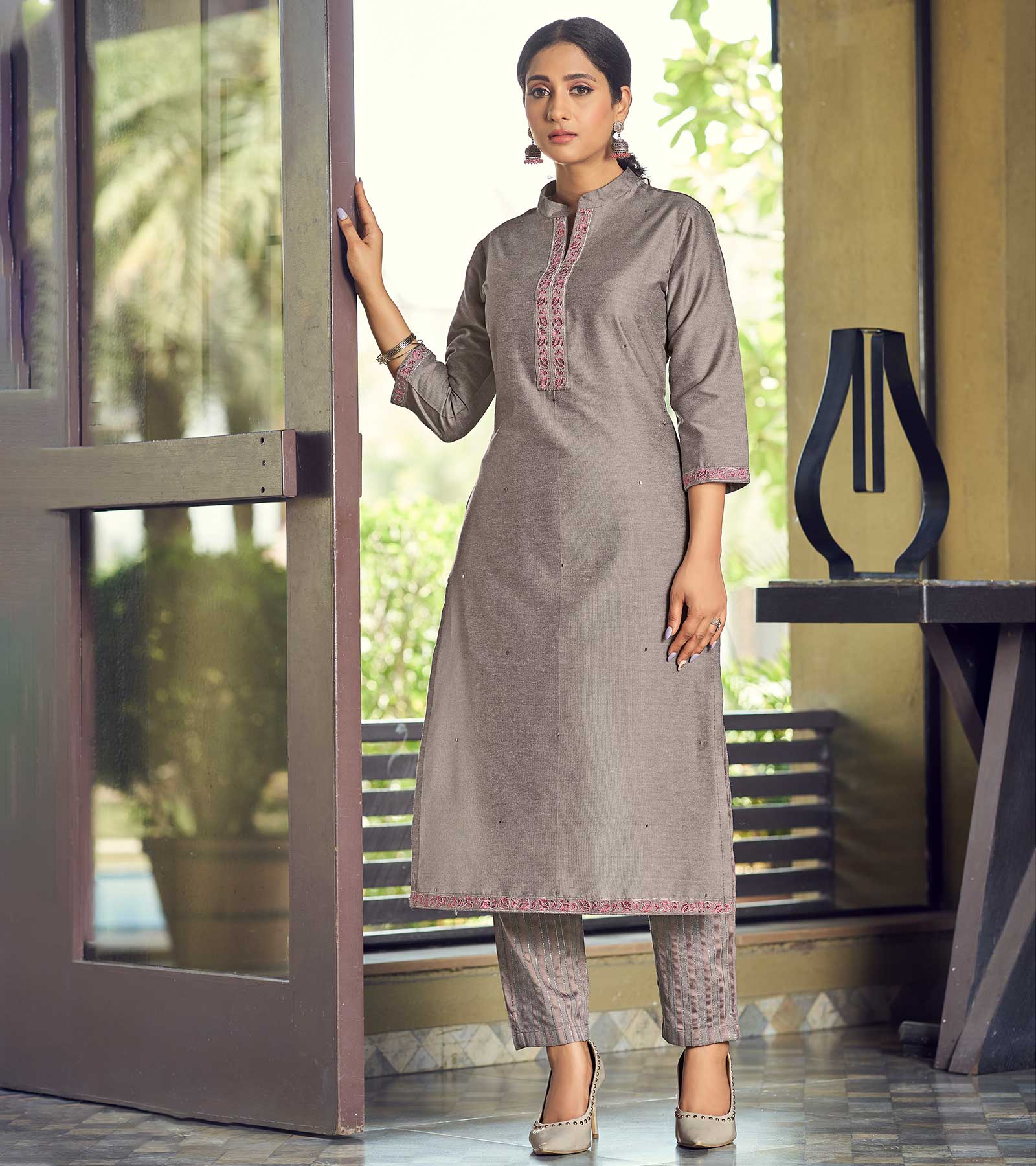 Subtle Pastel Pink Colour Cotton Kurti With Beautiful Aari Embroidery